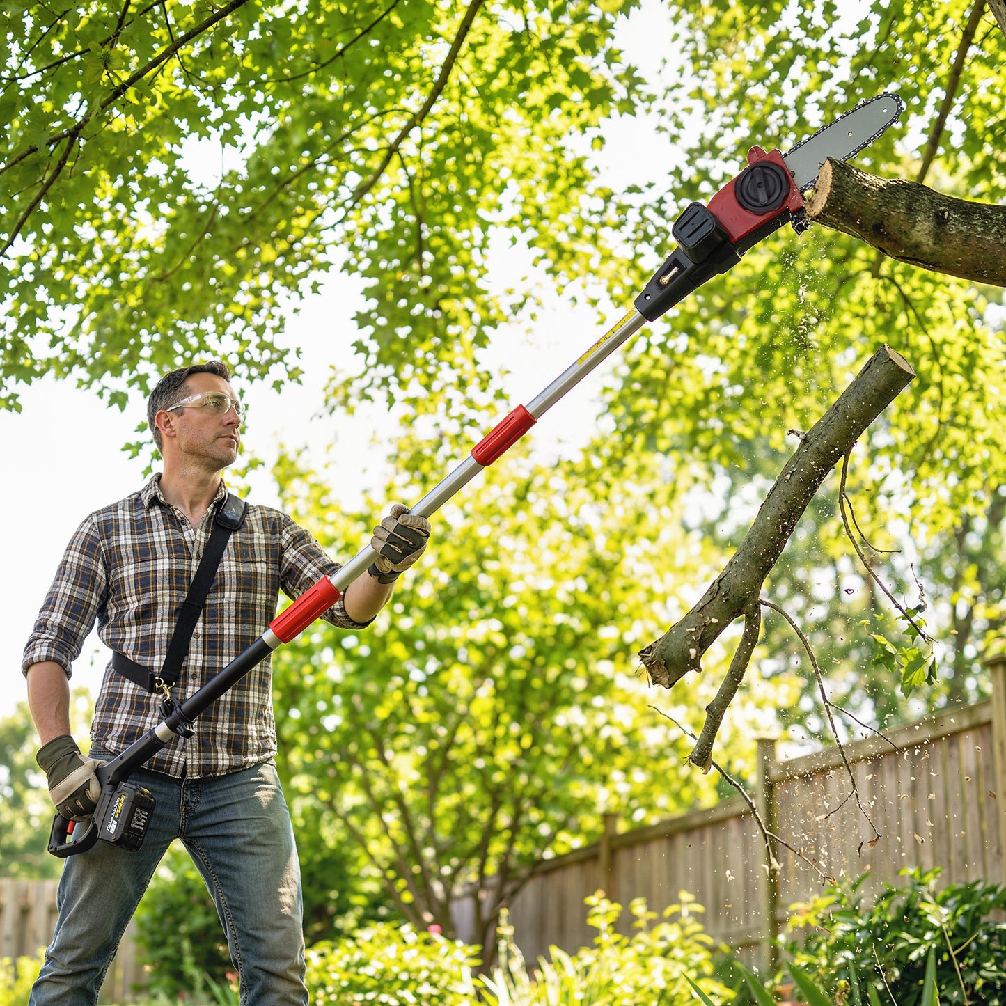 Outsunny 18V 8 Inch Cordless Pole Chainsaw With 2 X 4.0Ah Batteries And Charger And Auto Lubrication Reach 2.56 Meters