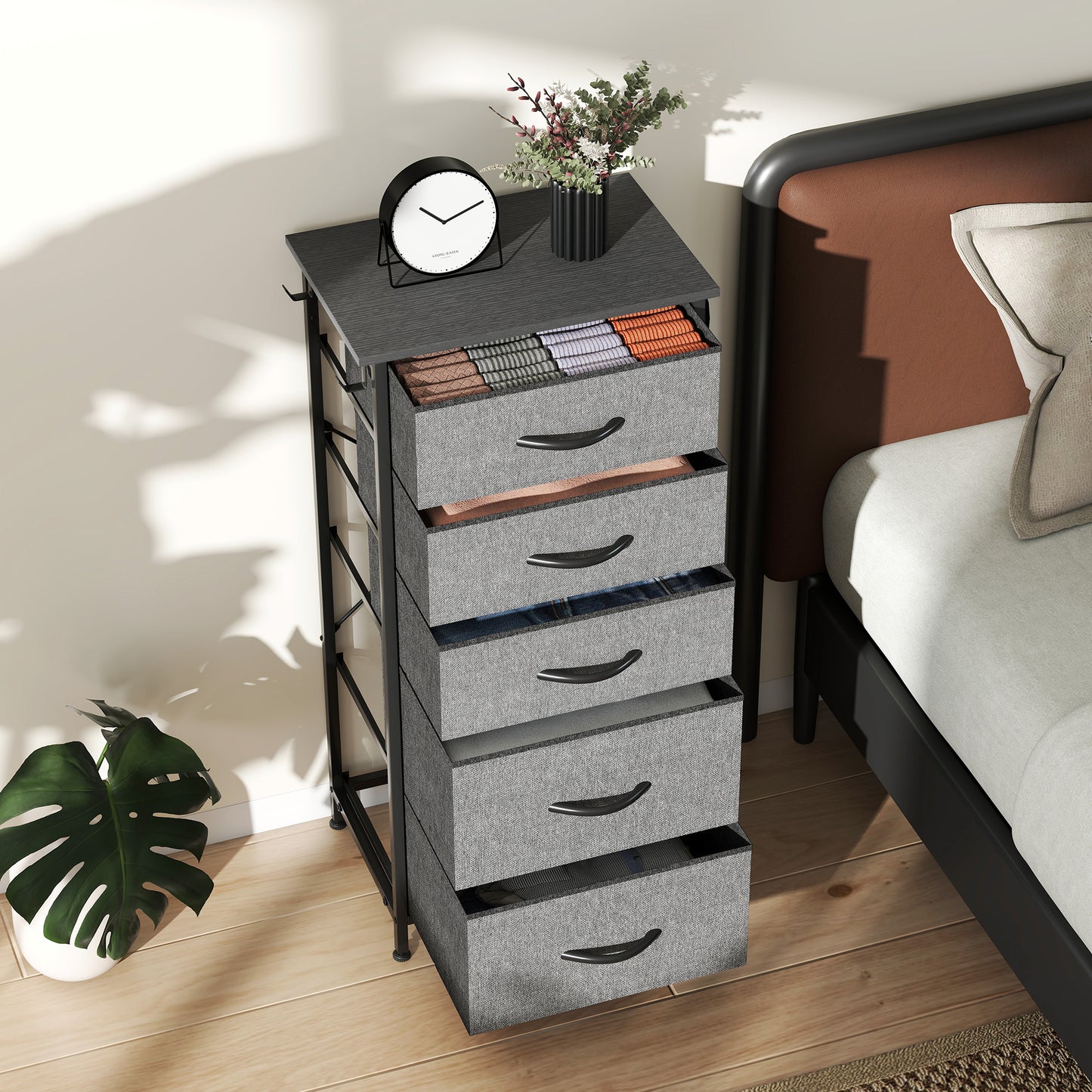 HOMCOM Five Drawer Fabric Chest In Charcoal Grey With Steel Frame And Side Pockets