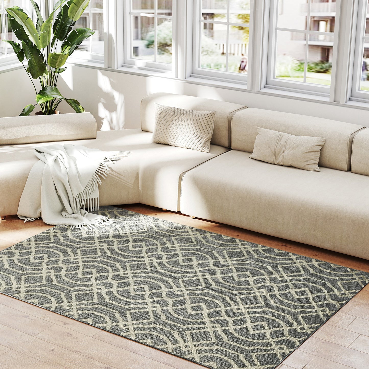 Homcom UV Resistant Indoor Outdoor Area Rug Polypropylene Geometric Pattern Washable 170 by 120 cm Grey