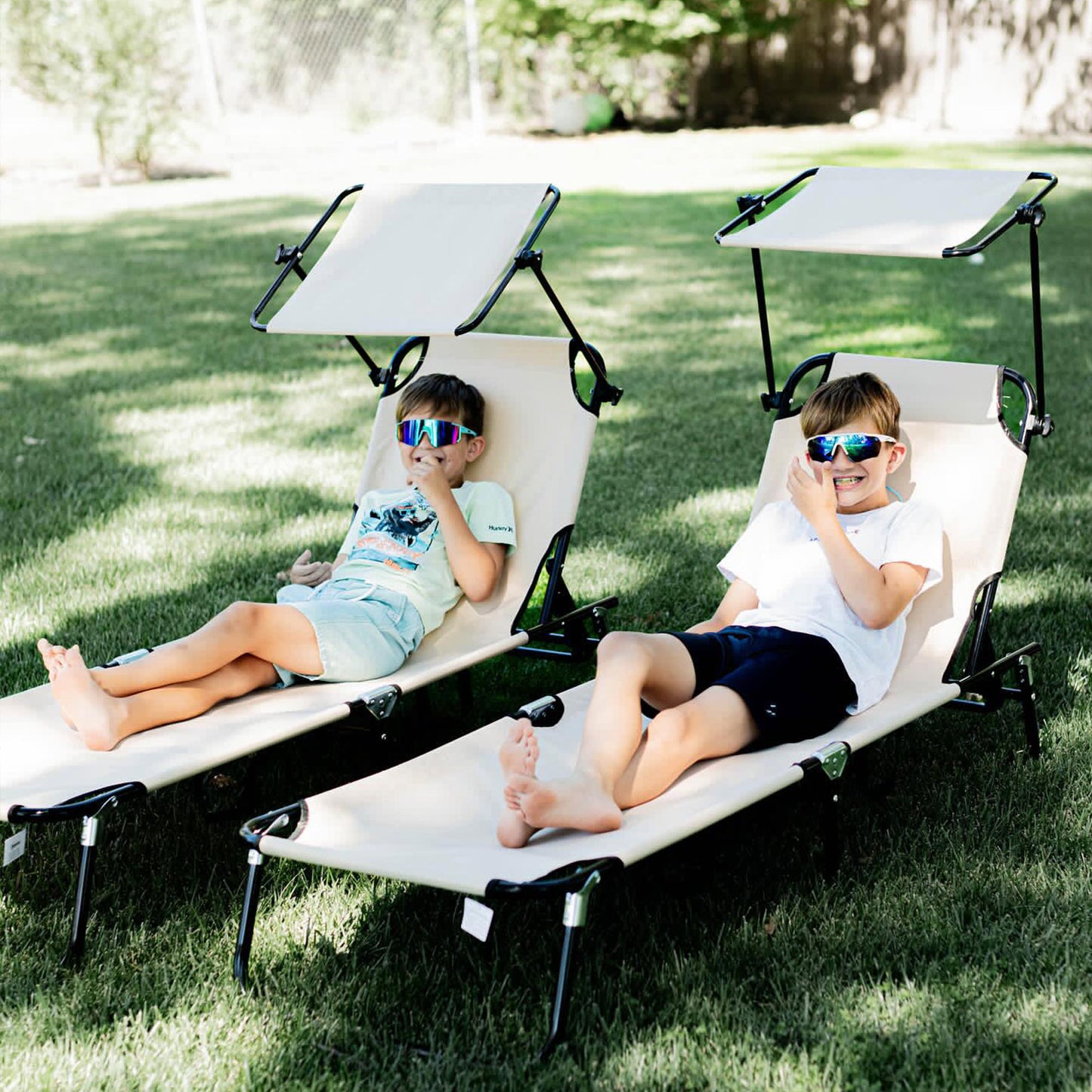 Outsunny Folding Sun Loungers With Canopy Adjustable Recliners Side Pocket Steel Frame For Pool Beach Garden Tan Brown