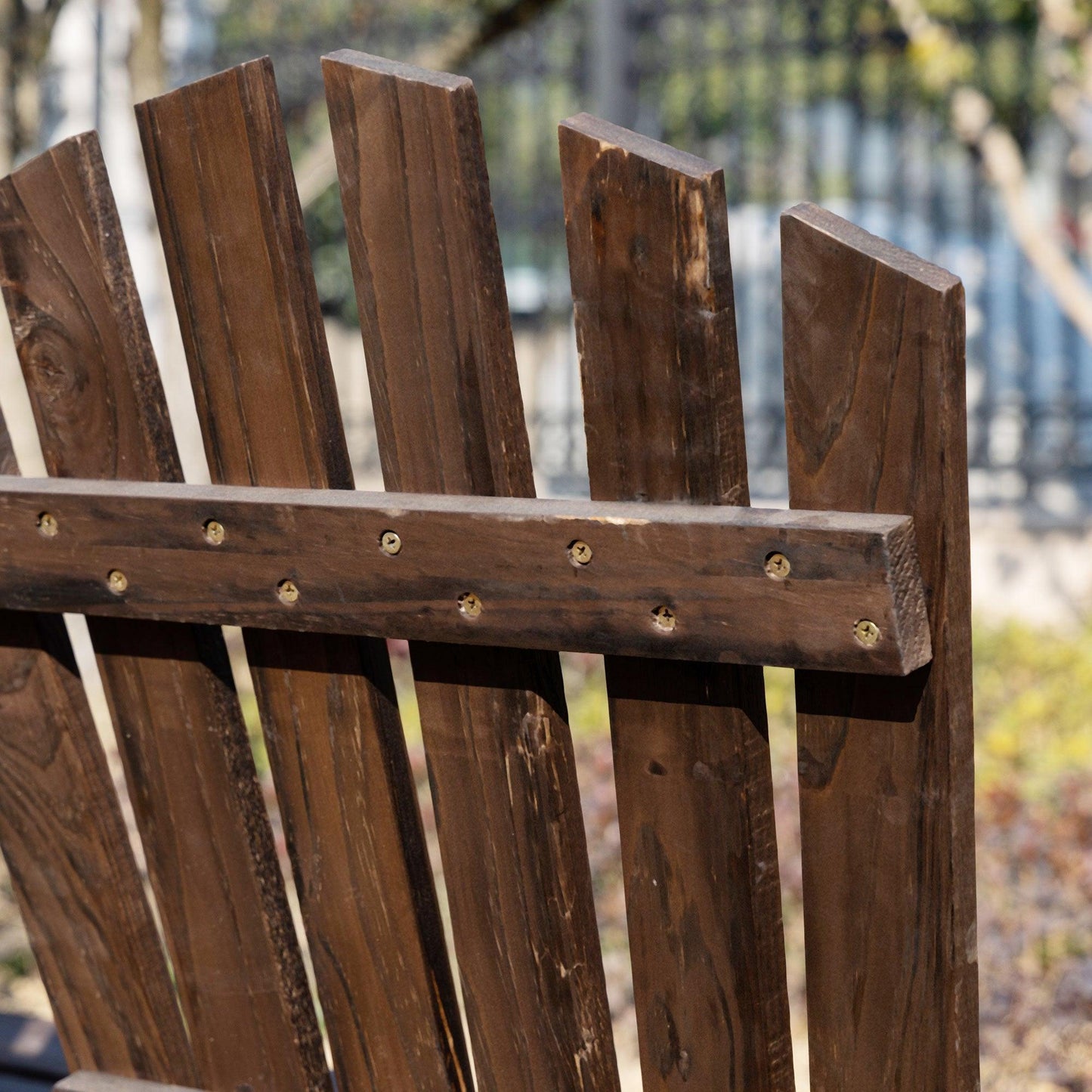 Outsunny Outdoor Log Love Seat with Wheel-Shaped Armrests - ALL4U RETAILER LTD