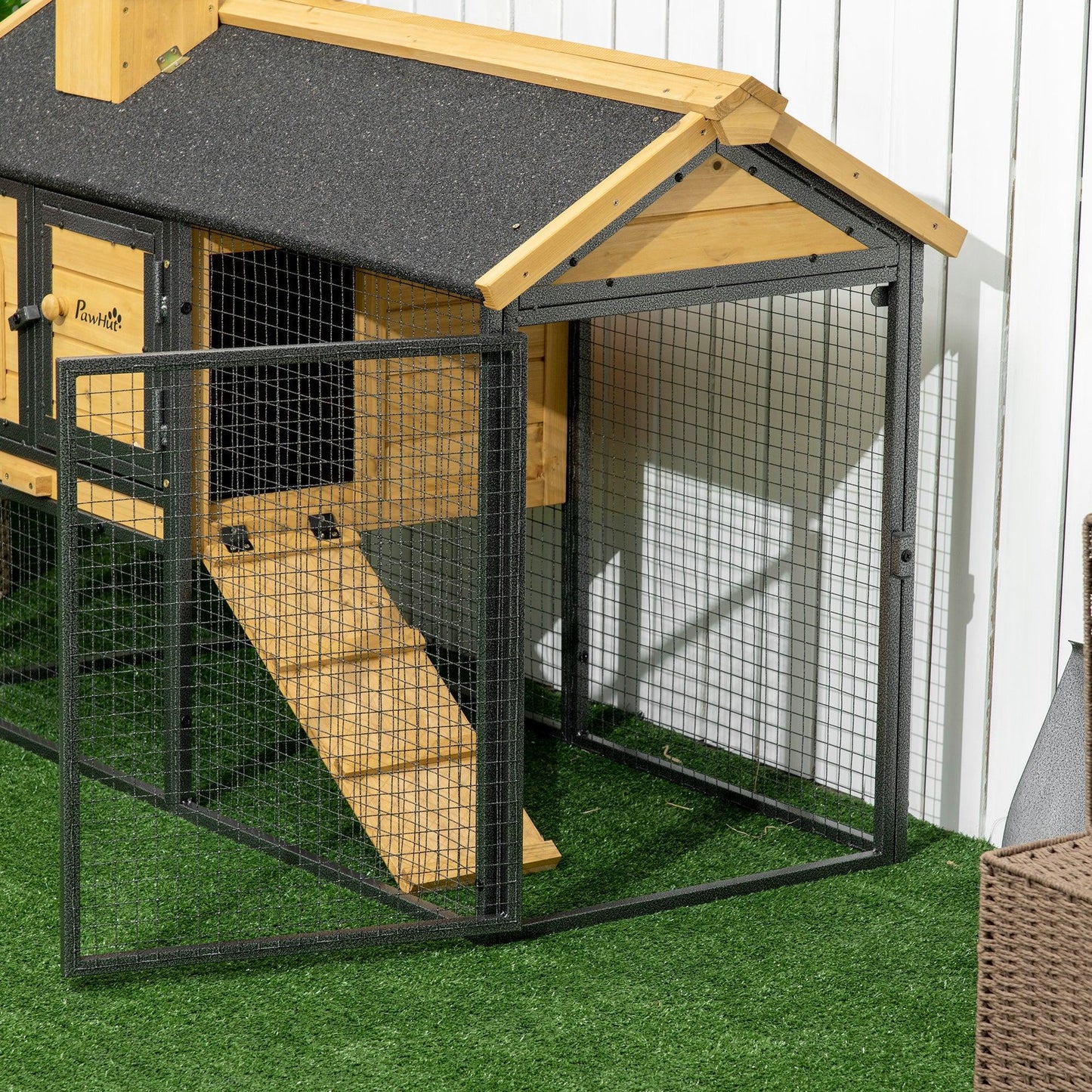 PawHut Outdoor Bunny Cage with Run, Removable Tray, 120x55.5x80 cm - ALL4U RETAILER LTD