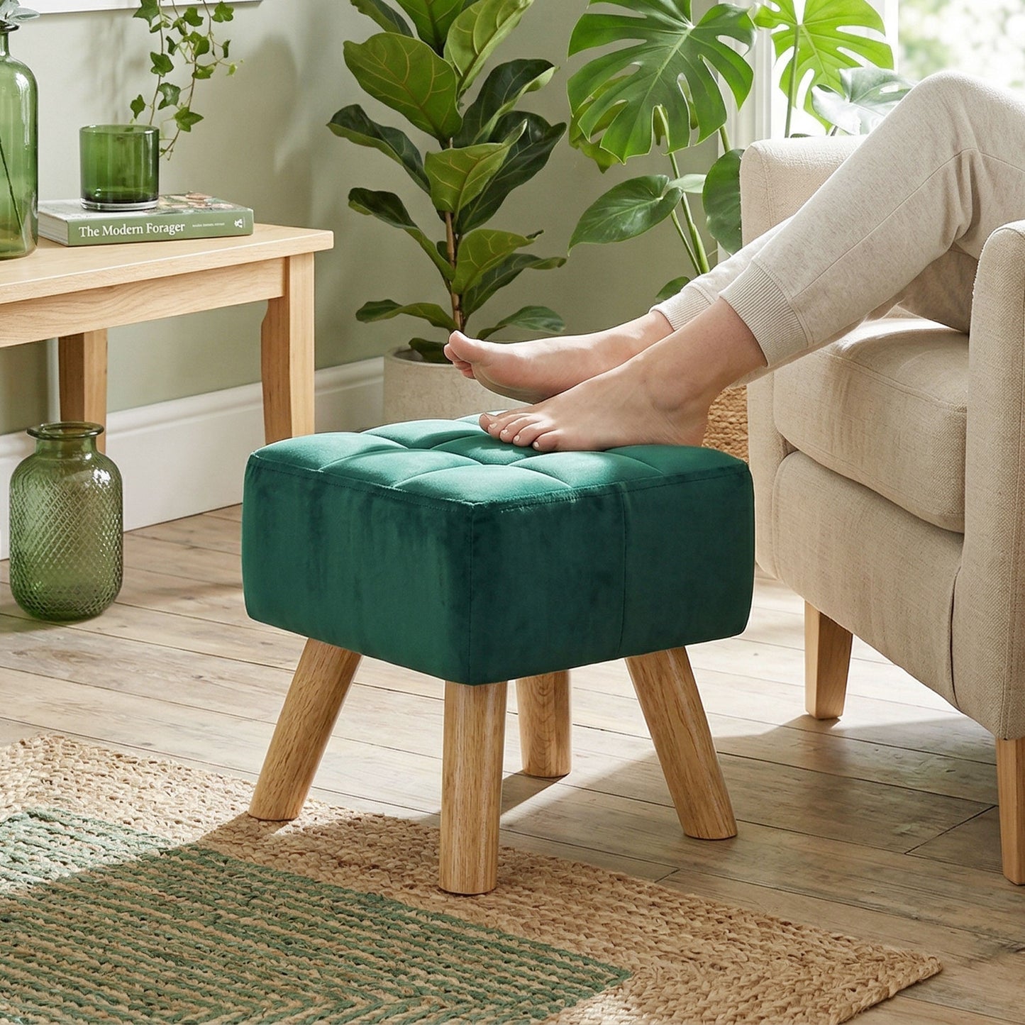 HOMCOM Velvet Square Padded Footstool with Tufted Top and Wooden Legs Dark Green