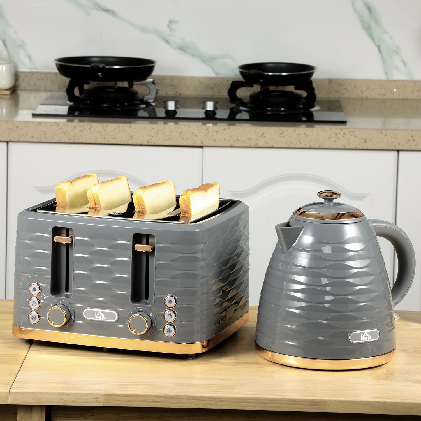 HOMCOM Four-Slice Rippled Toaster Grey With Seven Browning Levels And Auto Centring