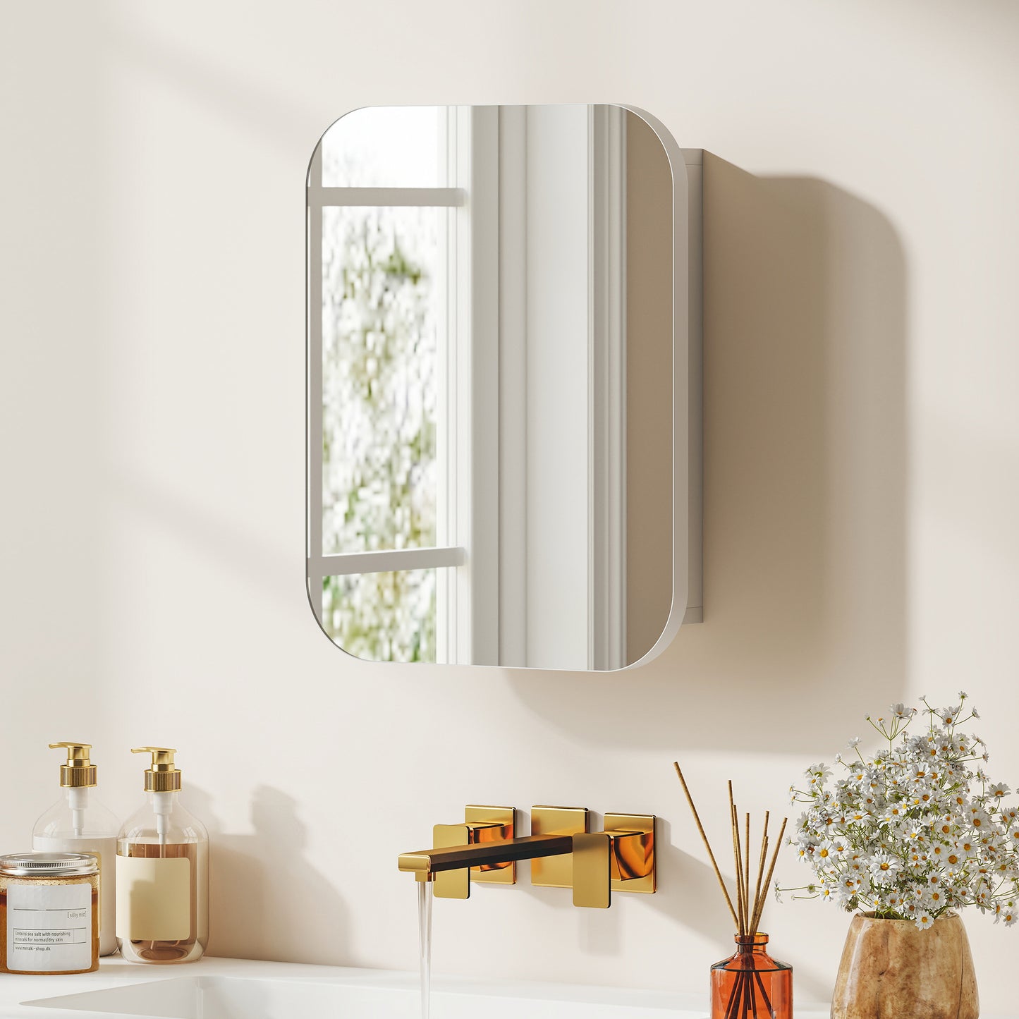 HOMCOM White Bathroom Medicine Cabinet With Mirror And Adjustable Shelves Soft Close Hinges