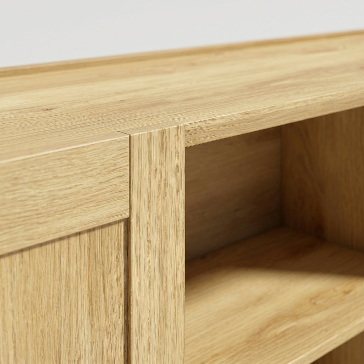 HOMCOM Sideboard Buffet Cabinet 133 cm Storage With 2 Open Shelves And 2 Cupboards Soft Close Doors Natural Finish