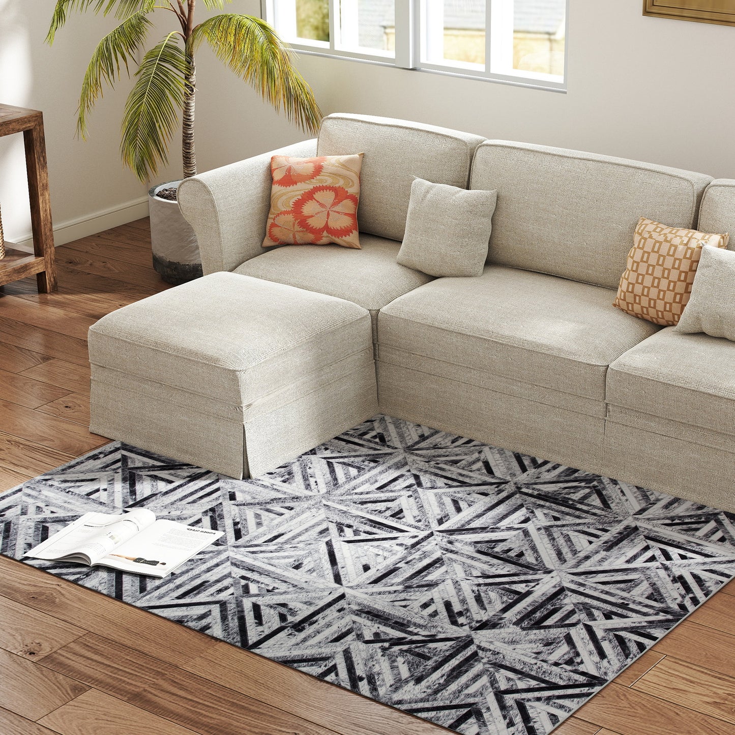 HOMCOM Modern Area Rug Triangle Pattern Non Slip Washable Chenille Floor Carpet For Living Room Black 170 By 120 Cm