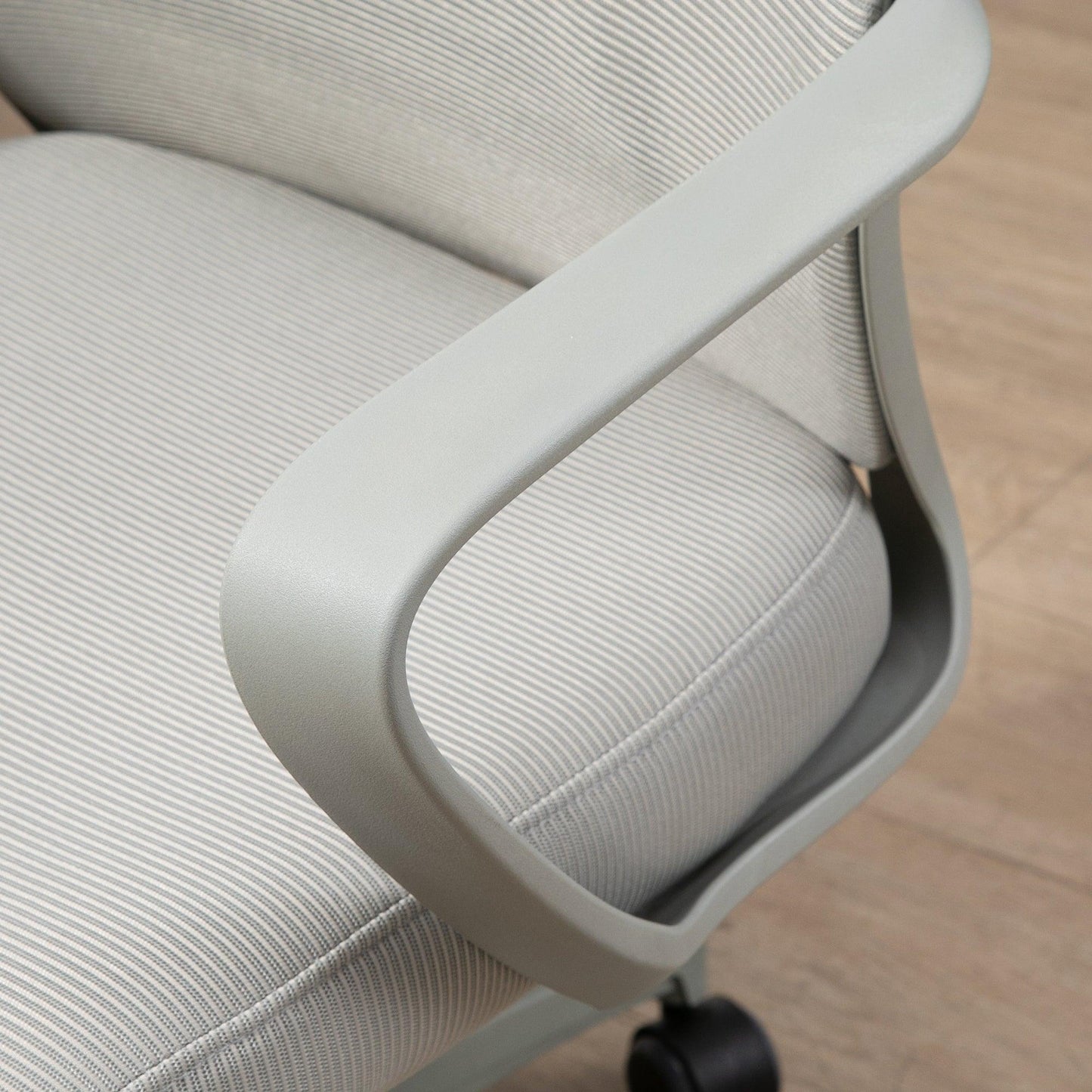 Vinsetto Ergonomic Grey Mesh Office Chair - ALL4U RETAILER LTD