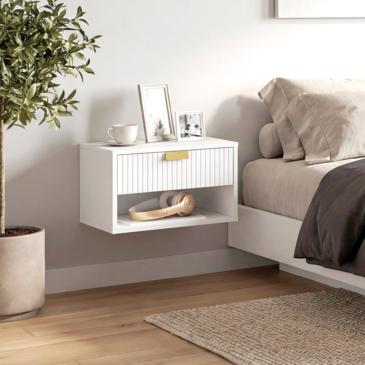 HOMCOM Set Of 2 Wall Mounted Nightstands Floating Bedside Tables With Fluted Drawer Open Shelf White