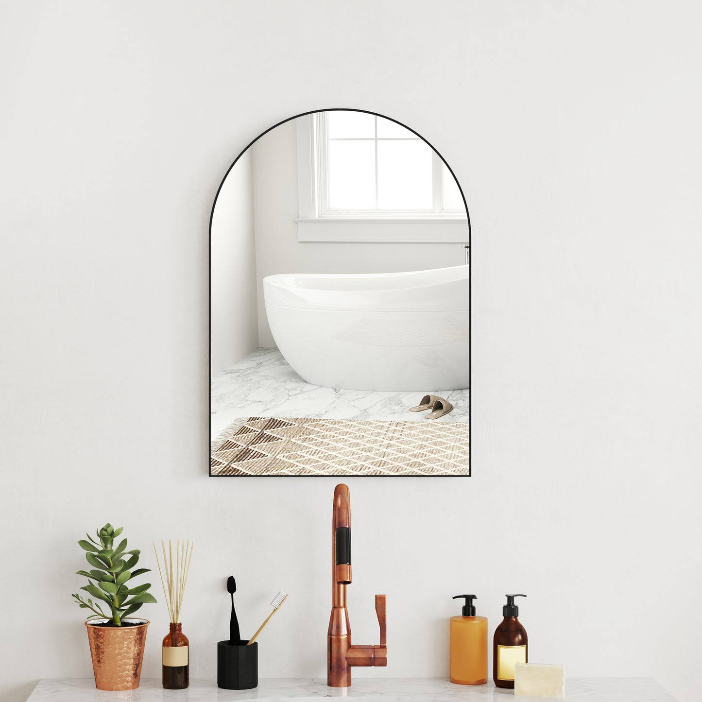 HOMCOM 50 x 70cm Arched Mirror Black With HD Glass And Shatter Resistant Film Powder Coated Frame