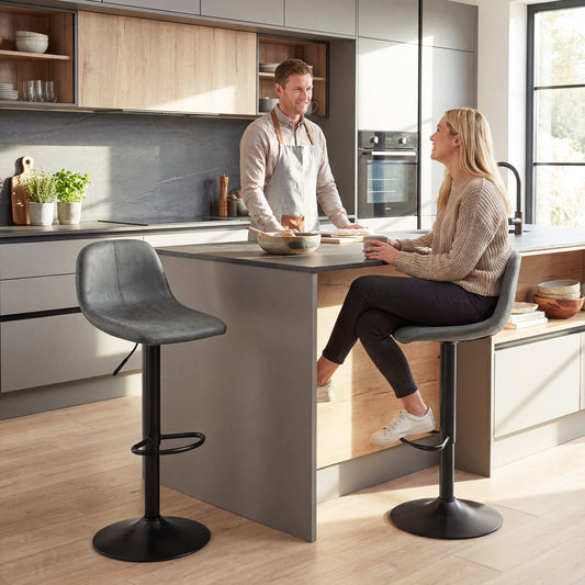HOMCOM Bar Stools Set Of 2 Modern Swivel Barstools With Footrest Adjustable Height 60 cm To 82 cm For Kitchen Island Grey