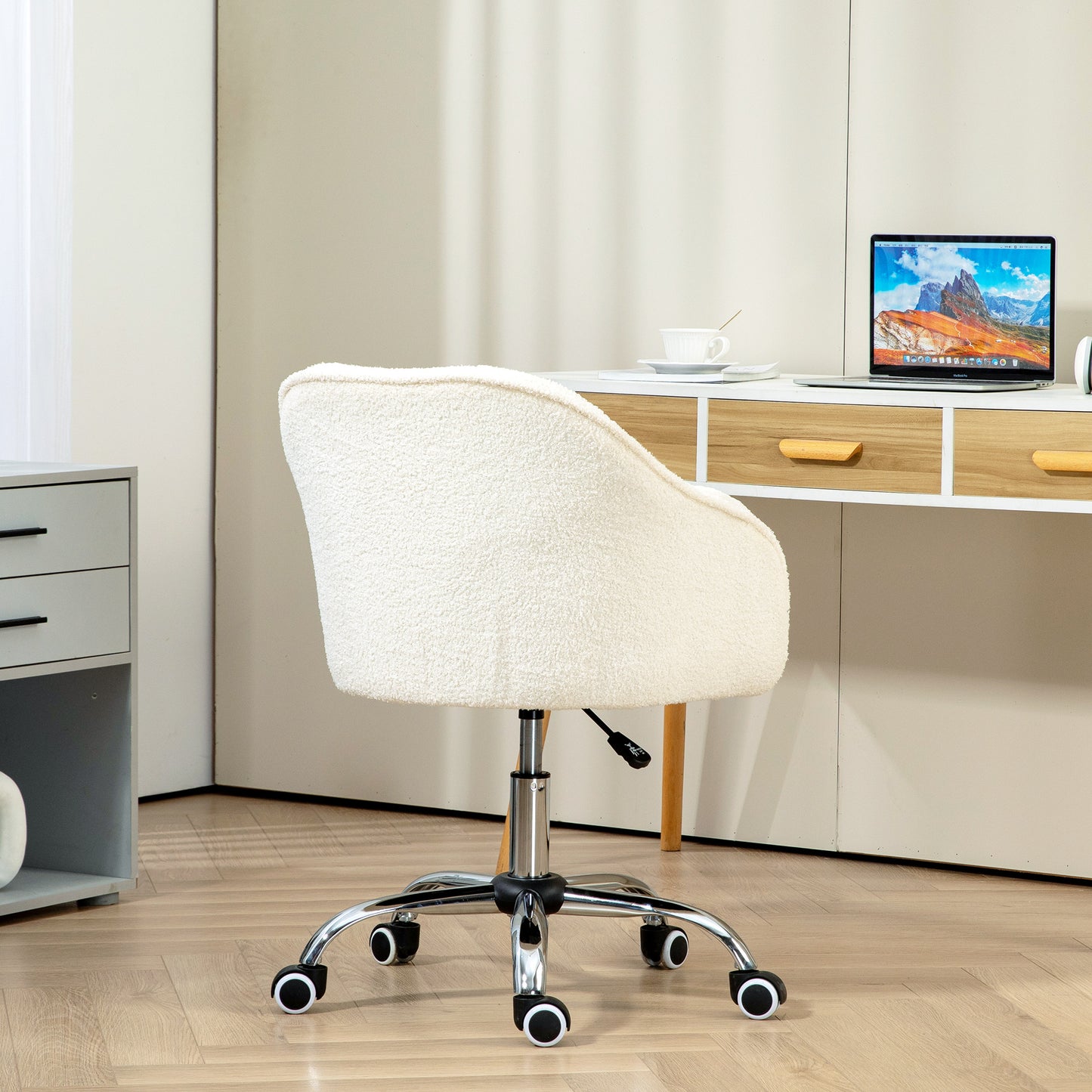 Vinsetto Cozy Cream White Fluffy Fabric Swivel Office Chair - Adjustable Makeup Vanity & Study Chair with Wheels