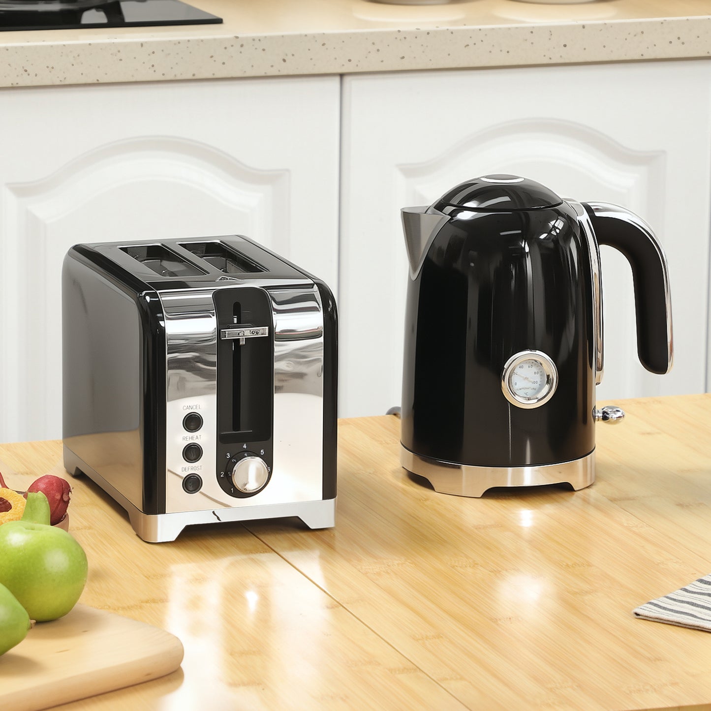 HOMCOM Retro Toaster And Kettle Set Black With 1.7L Kettle Capacity For Stylish Countertop Breakfasts